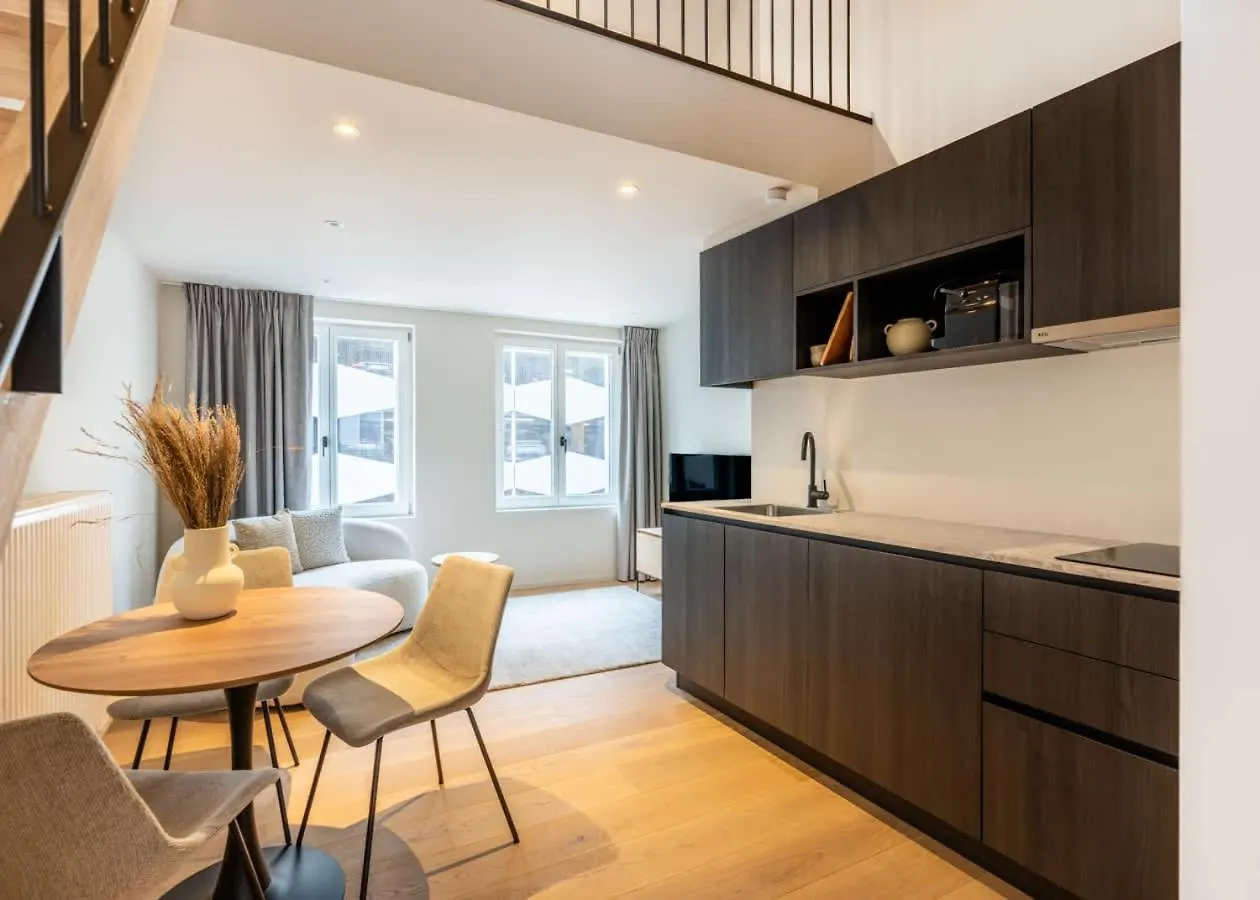 Huswell - Charming Modern Studio In The Heart Of גנט
