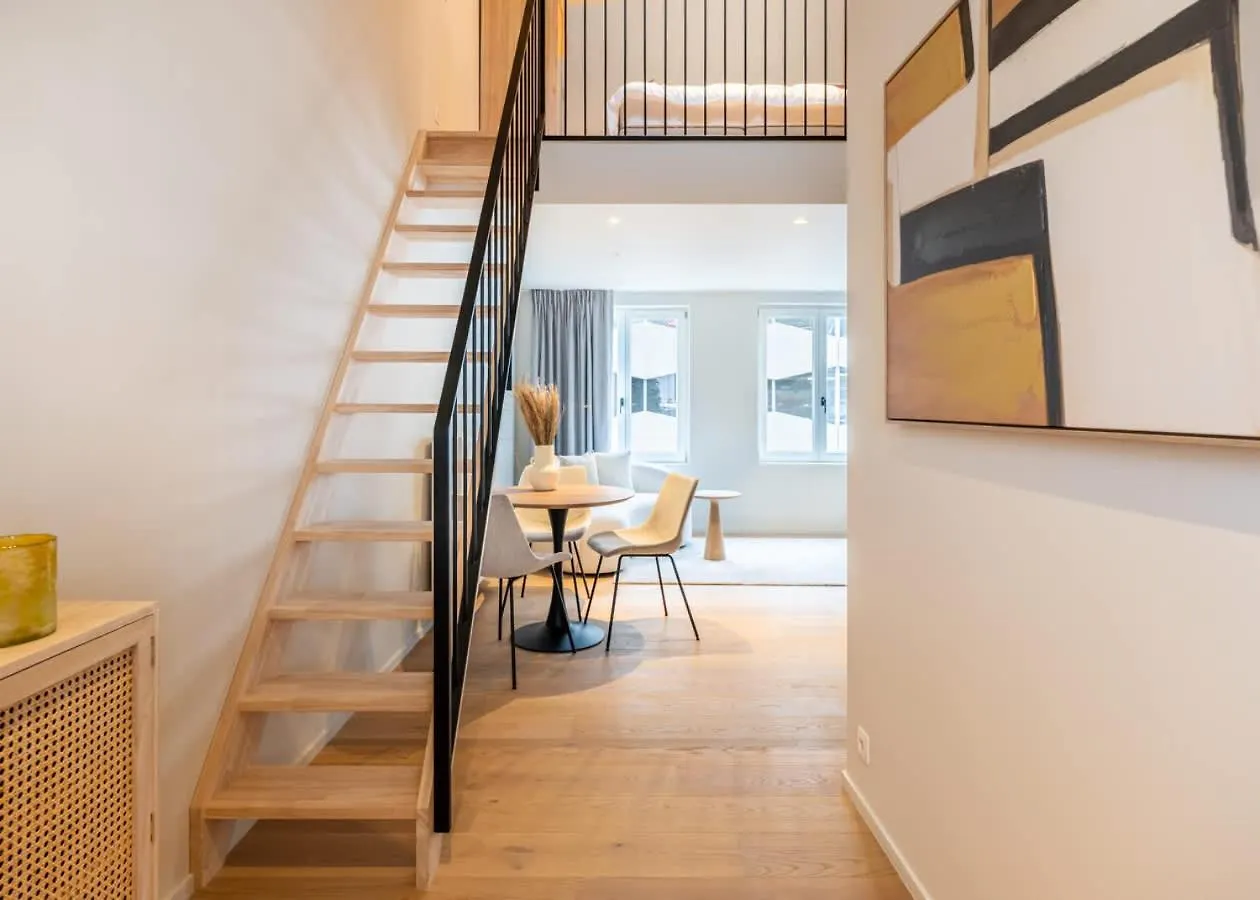 Huswell - Charming Modern Studio In The Heart Of גנט
